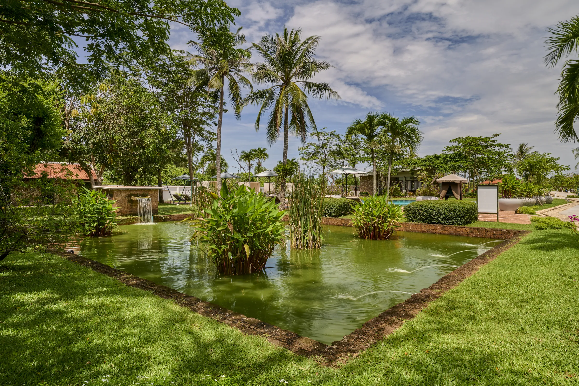 Samanea Garden Fish Pond